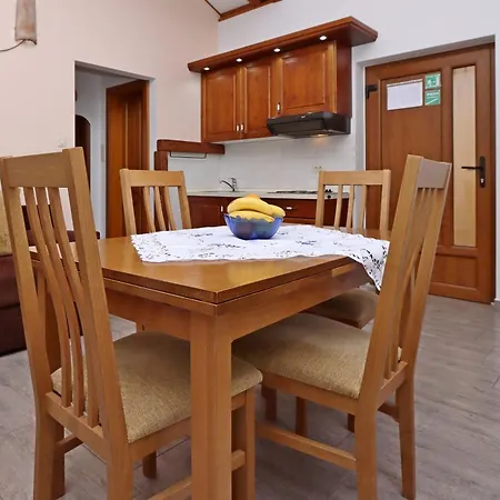 With Parking Space Opatija - Pobri, Opatija - 7813 Appartement