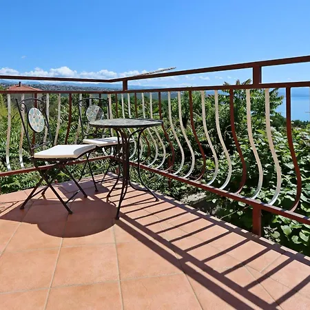 Appartement With Parking Space Opatija - Pobri, Opatija - 7813 Matulji
